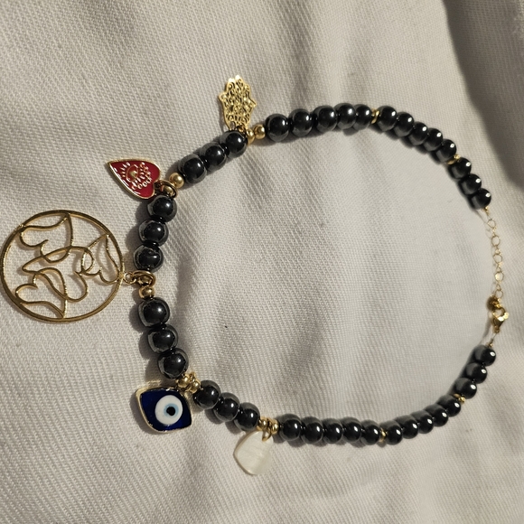 NECKLACE - Picture 4 of 5